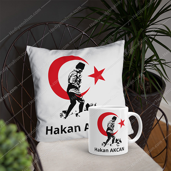 Atatürk Baskılı Kupa Ve Yastık Seti