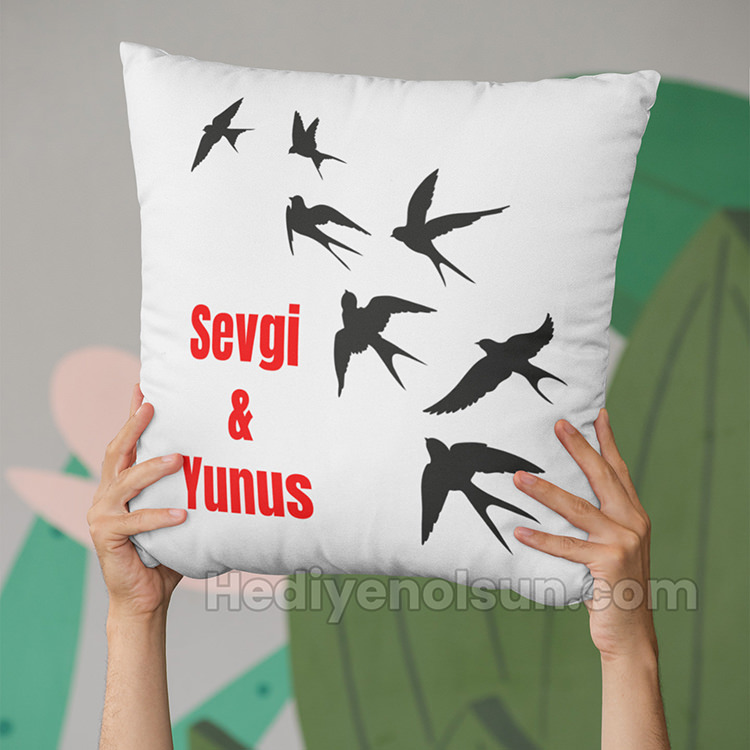 İsme Özel Kuş Baskılı Yastık