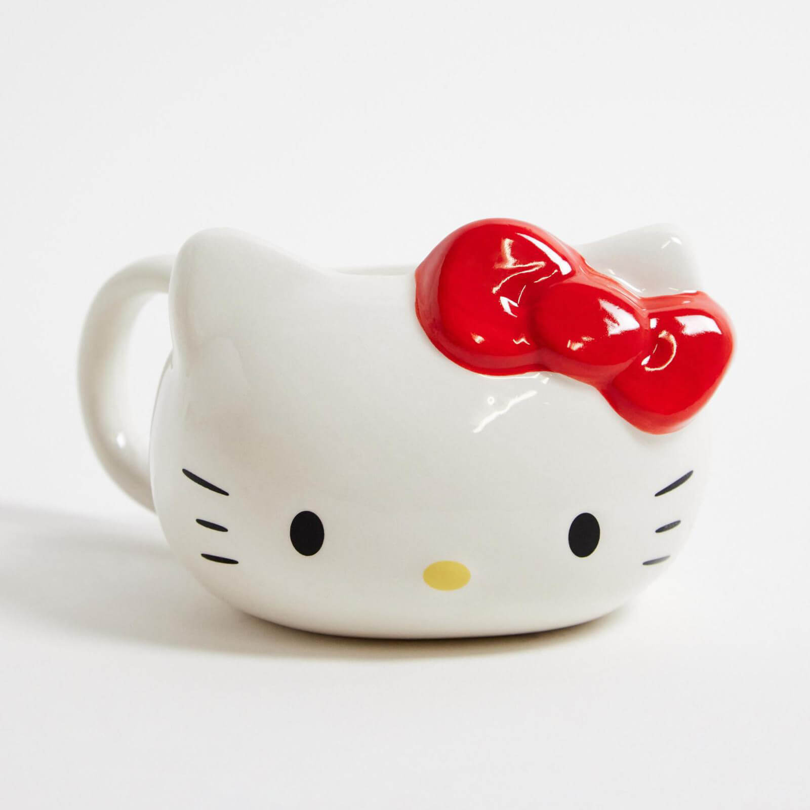 Hello Kitty Tasarımlı Beyaz Kupa Bardak - Sevimli Hediye