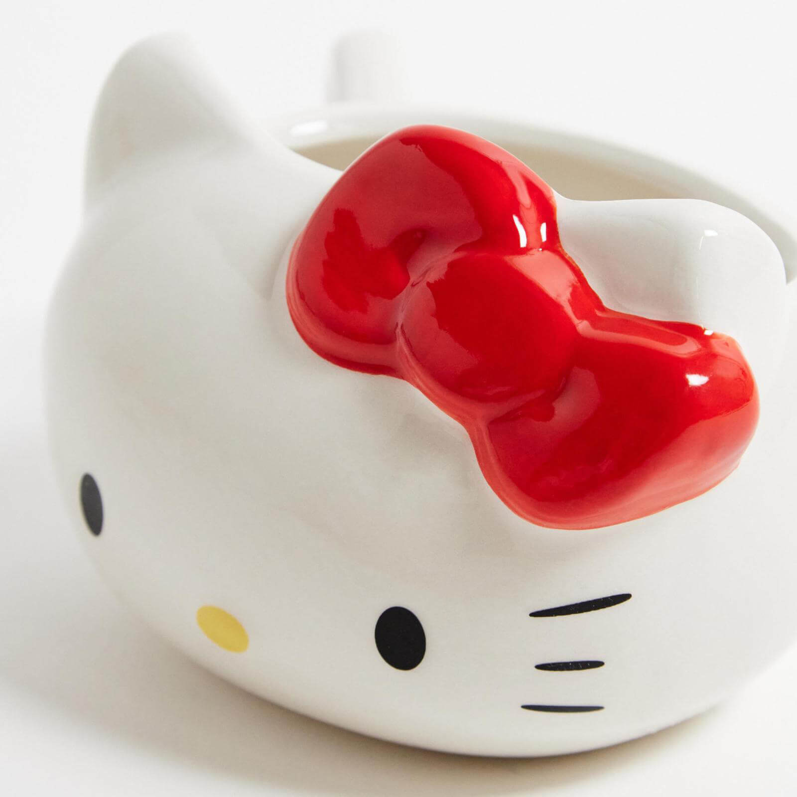 Hello Kitty Tasarımlı Beyaz Kupa Bardak - Sevimli Hediye - Görsel 2