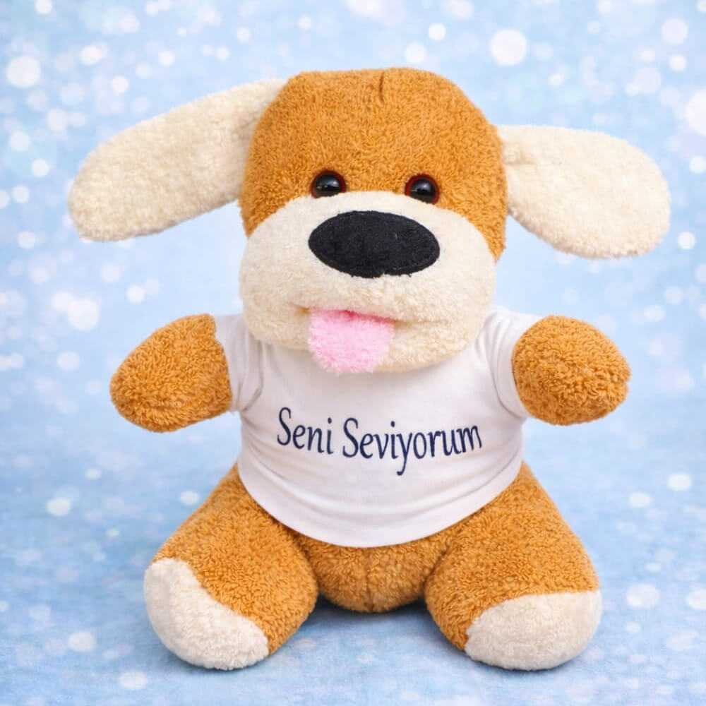 Seni Seviyorum Yazılı Tişörtlü Sevimli Peluş Oyuncak Köpek 25 cm – Romantik Hediye